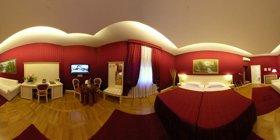Relais Fontana di Trevi Rome